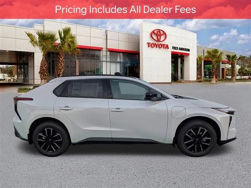 Wind Chill Pearl 2026 Toyota bZ XLE Plus