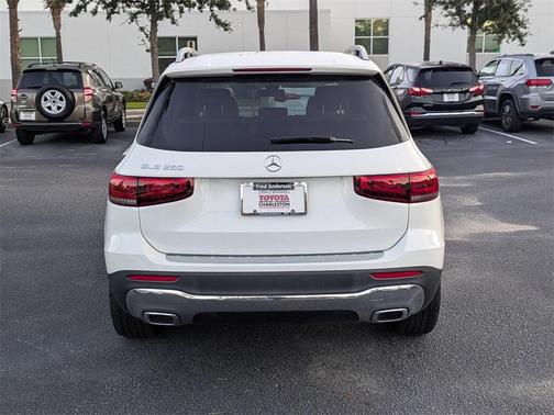 2022 Mercedes-Benz GLB 250 Base