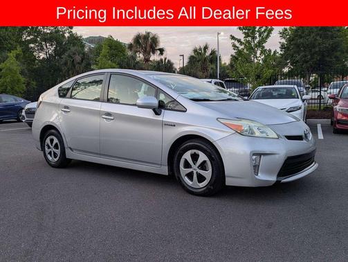 Classic Silver Metallic 2012 Toyota Prius Three