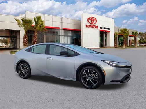 2024 Toyota Prius XLE