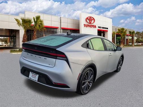 2024 Toyota Prius XLE