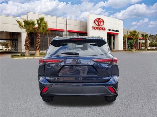 2026 Toyota Highlander Hybrid XLE