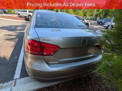 Platinum Gray 2012 Volkswagen Passat 2.5 SE