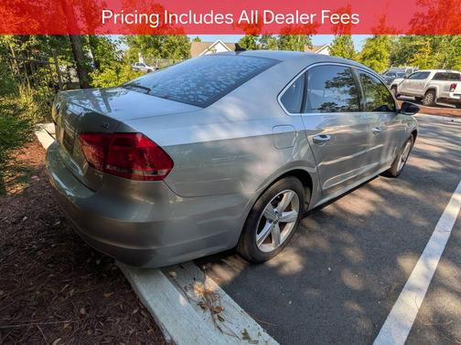 Platinum Gray 2012 Volkswagen Passat 2.5 SE