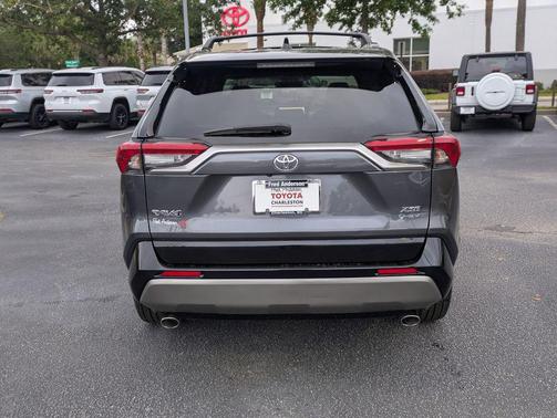Magnetic Gray Metallic/Midnight Black Metallic 2025 Toyota RAV4 Hybrid SE