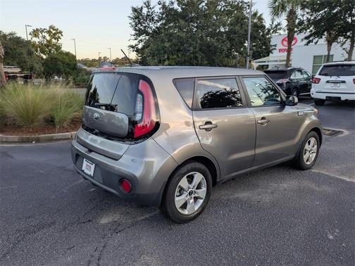 2019 Kia Soul Base
