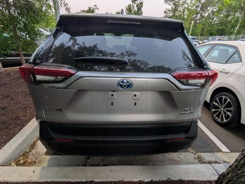 Silver Sky Metallic 2024 Toyota RAV4 Hybrid XLE