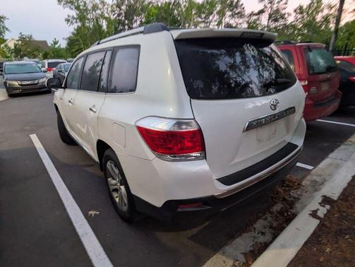 Blizzard Pearl 2011 Toyota Highlander Limited