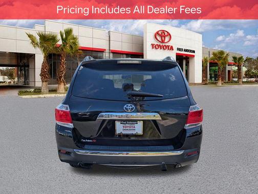 Black 2013 Toyota Highlander Limited