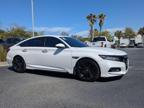 2019 Honda Accord Touring 2.0T