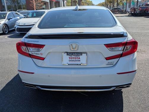 2019 Honda Accord Touring 2.0T