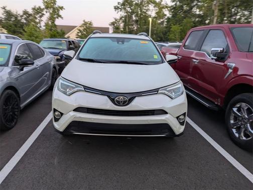 2017 Toyota RAV4 Limited