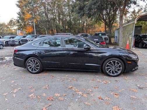 2020 Hyundai SONATA Limited