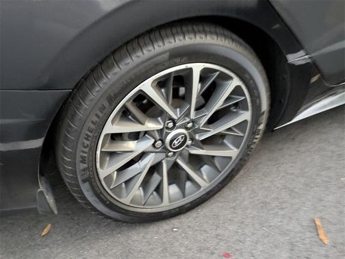 2020 Hyundai SONATA Limited