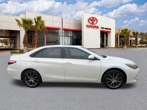 2017 Toyota Camry XSE