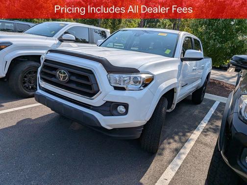 Super White 2020 Toyota Tacoma SR5