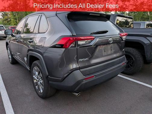 Magnetic Gray Metallic 2022 Toyota RAV4 XLE Premium