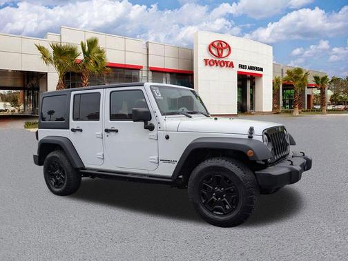 2015 Jeep Wrangler Unlimited Willys Wheeler