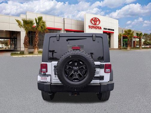 2015 Jeep Wrangler Unlimited Willys Wheeler