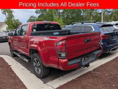 Barcelona Red Metallic 2017 Toyota Tacoma TRD Sport