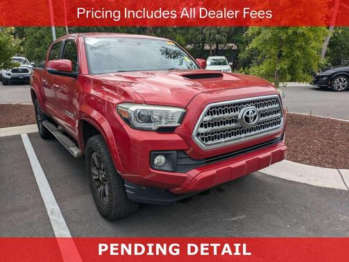 Barcelona Red Metallic 2017 Toyota Tacoma TRD Sport