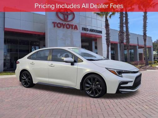 Wind Chill Pearl 2025 Toyota Corolla XSE