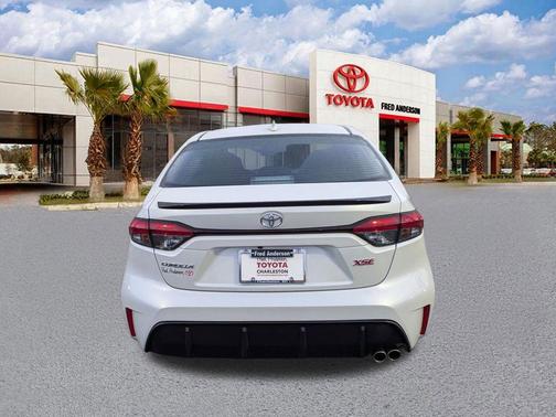 Wind Chill Pearl 2025 Toyota Corolla XSE