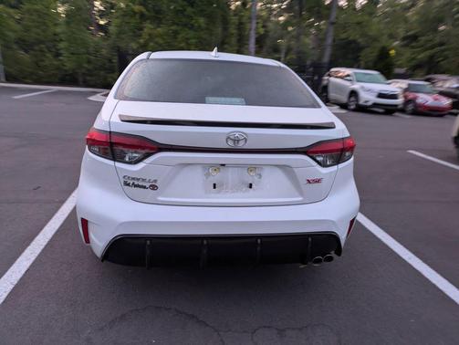 Wind Chill Pearl 2025 Toyota Corolla XSE