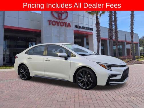 Wind Chill Pearl 2025 Toyota Corolla XSE