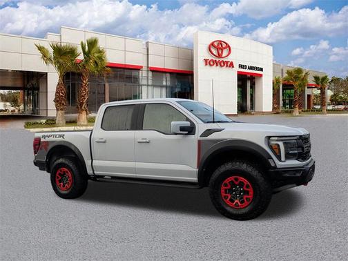 2025 Ford F-150 Raptor R