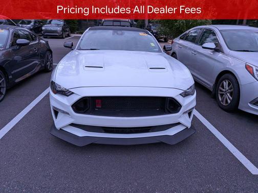 Oxford White 2022 Ford Mustang EcoBoost