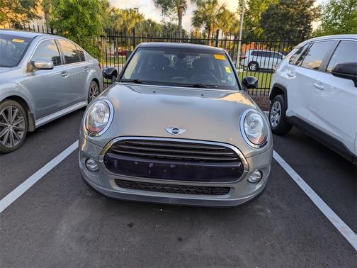 2018 MINI Hardtop Cooper