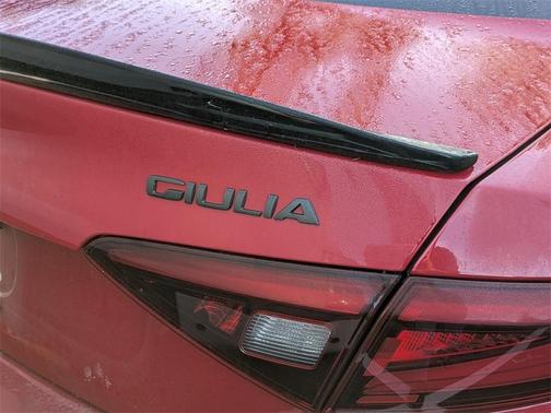 2021 Alfa Romeo Giulia Ti