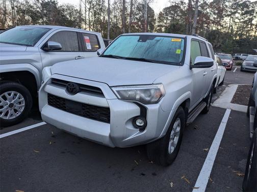 2024 Toyota 4Runner SR5