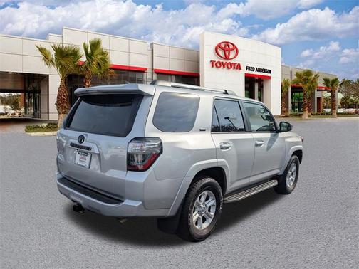 2024 Toyota 4Runner SR5