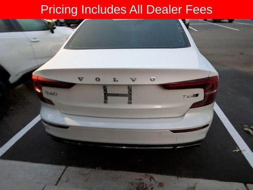 Crystal White Pearl Metallic 2020 Volvo S60 T5