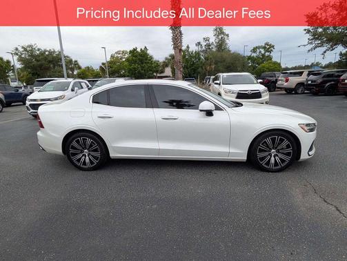 Crystal White Pearl Metallic 2020 Volvo S60 T5