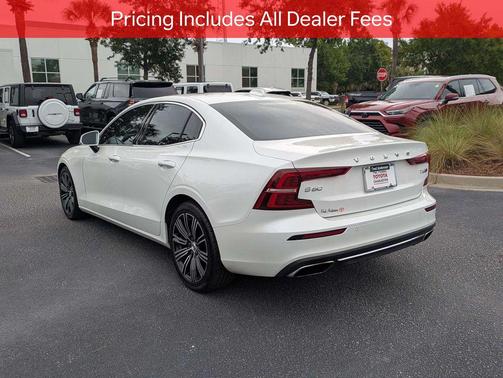 Crystal White Pearl Metallic 2020 Volvo S60 T5