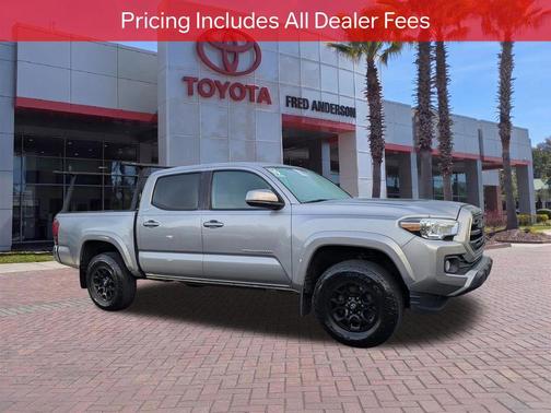 Silver Sky Metallic 2019 Toyota Tacoma SR5