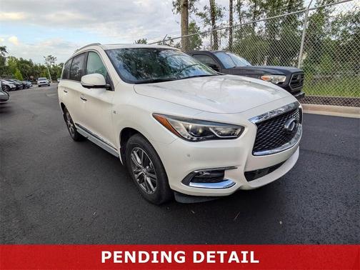 2017 INFINITI QX60 Base