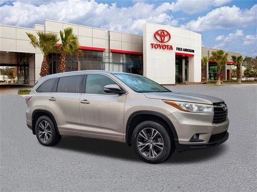 2016 Toyota Highlander XLE