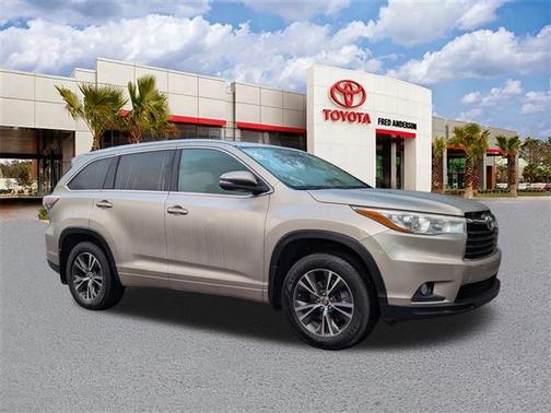 2016 Toyota Highlander XLE