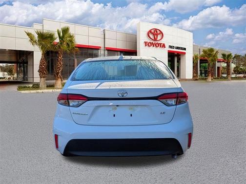 Ice Cap 2026 Toyota Corolla LE