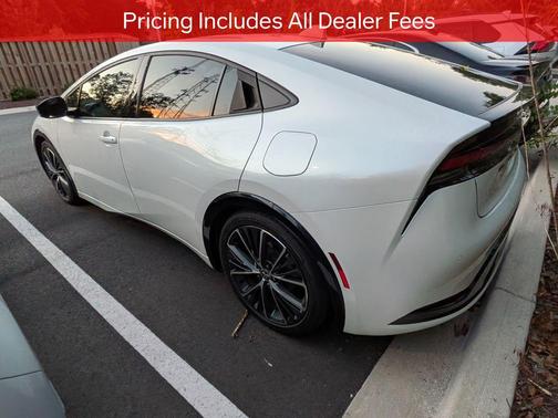 Wind Chill Pearl 2024 Toyota Prius XLE