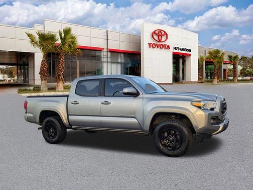 2022 Toyota Tacoma SR5