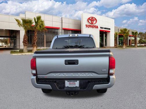 2022 Toyota Tacoma SR5