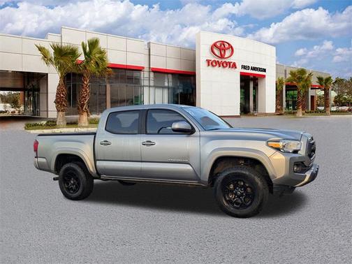 2022 Toyota Tacoma SR5