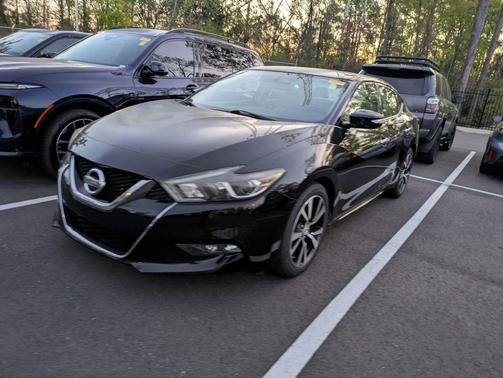 Super Black 2018 Nissan Maxima 3.5 SV
