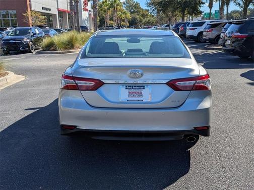 2018 Toyota Camry XLE