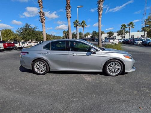 2018 Toyota Camry XLE